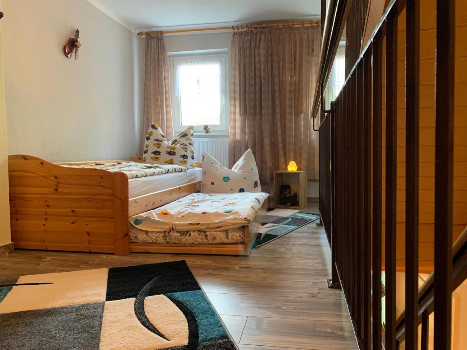 Ferienhaus Zittau Oberlausitz & Ferienwohnung Am Hamann Berg エクステリア 写真